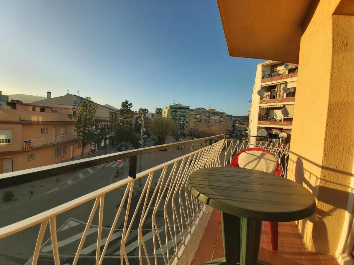 Diana Apartamento Con Terraza Muy Cerca Del Mar Pineda de Mar Exterior foto